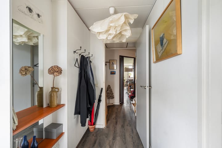 Appartement te koop: Broersvest 102, Schiedam