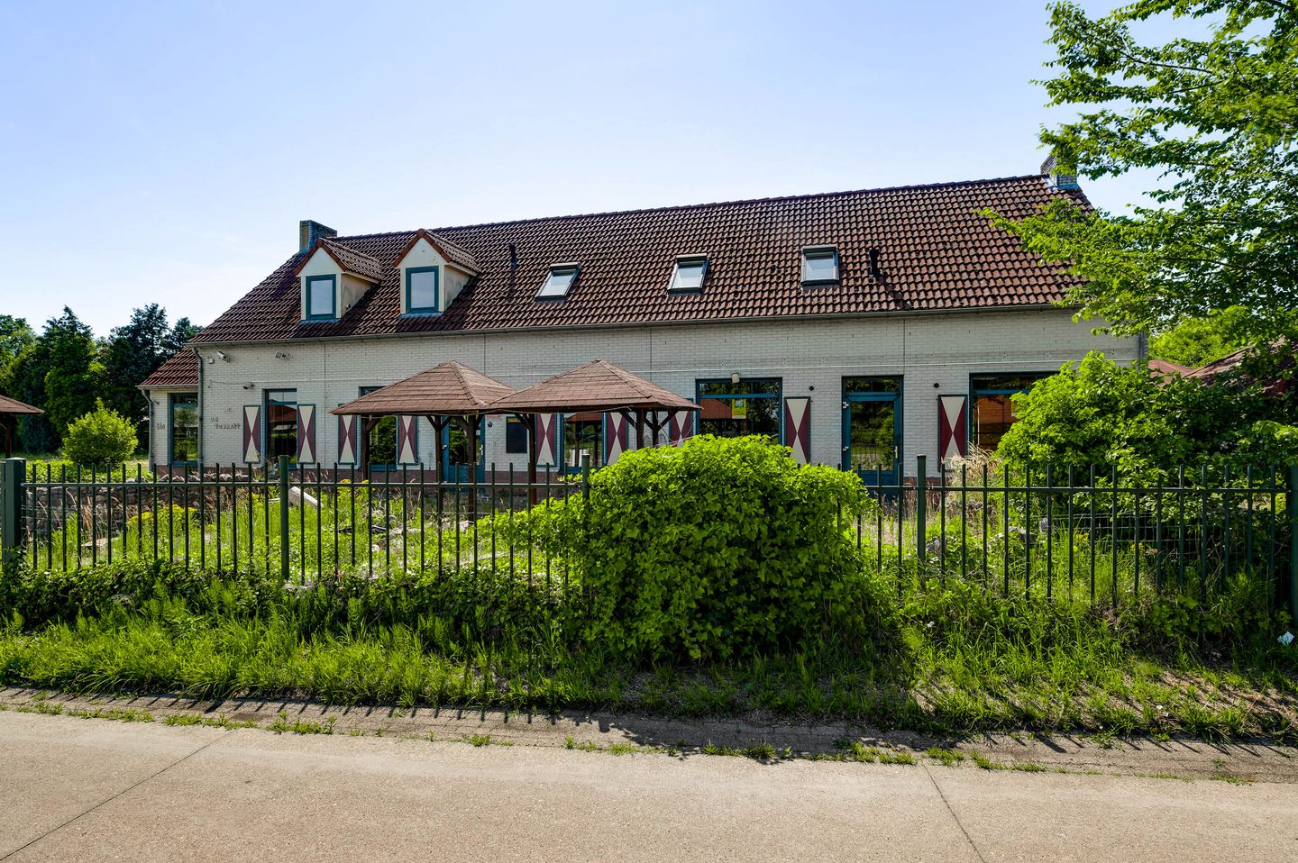 Bekijk foto 2 van Maaseikerweg 280
