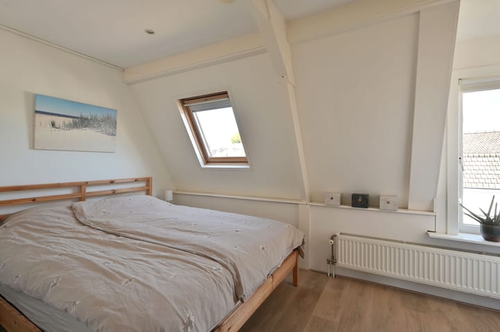 Tussenwoning te koop: Cereslaan 11, Bussum
