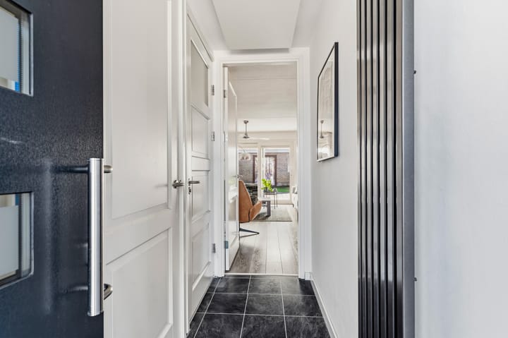 Tussenwoning te koop: Gandhistraat 62, Zetten