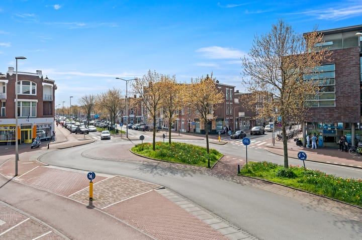 Tussenwoning te koop: Valkenboslaan 196, 'S-Gravenhage