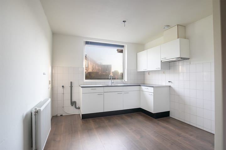 Hoekwoning te huur: Paulus Akkermanwei 39, Leeuwarden
