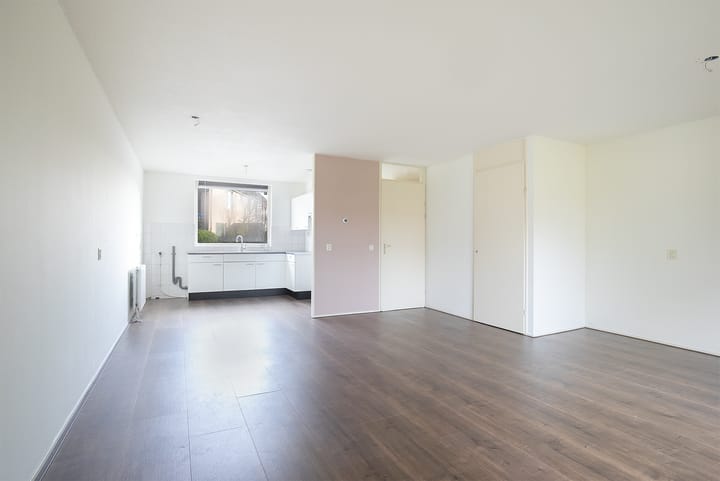 Hoekwoning te huur: Paulus Akkermanwei 39, Leeuwarden