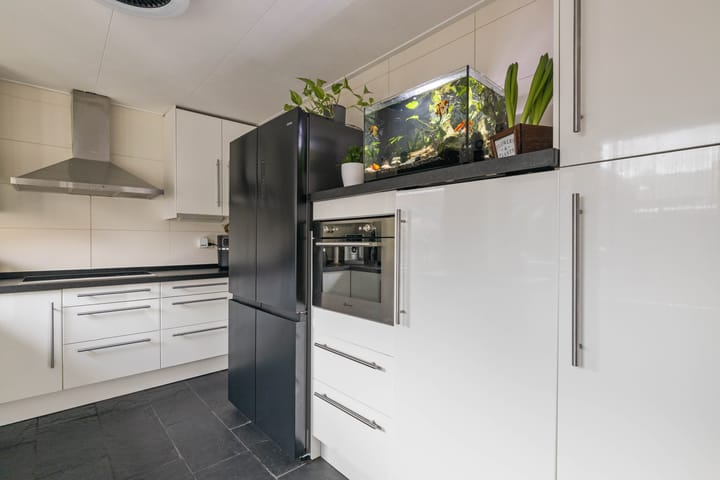 Hoekwoning te koop: Uranusstraat 36, Hengelo