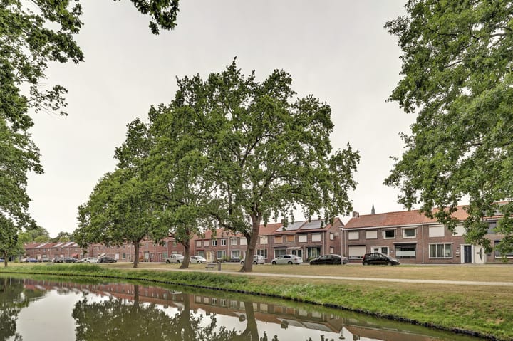 Tussenwoning te koop: Zuidwal 45, Steenbergen (Nb)