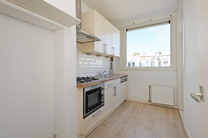Appartement te koop: Zuiderparklaan 221, 'S-Gravenhage