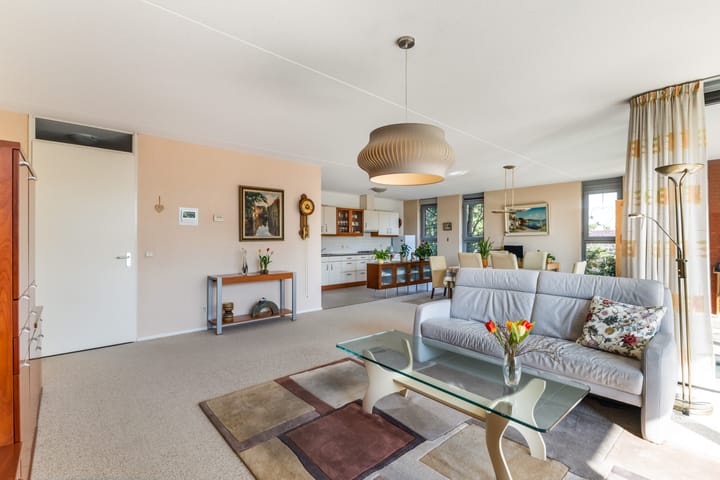 Appartement te koop: Ferdinand Bolstraat 43, Woerden