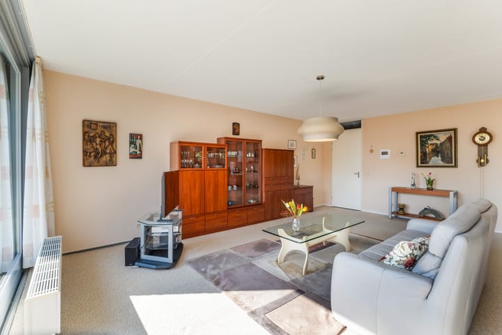 Appartement te koop: Ferdinand Bolstraat 43, Woerden