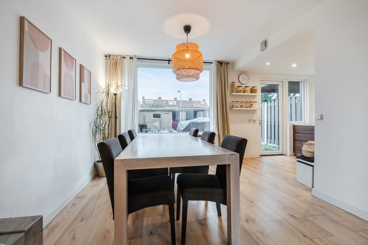 Tussenwoning te koop: Bachlaan 3, Eindhoven