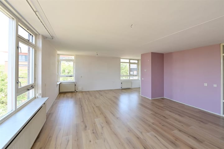 Appartement te koop: Gooierserf 374, Huizen