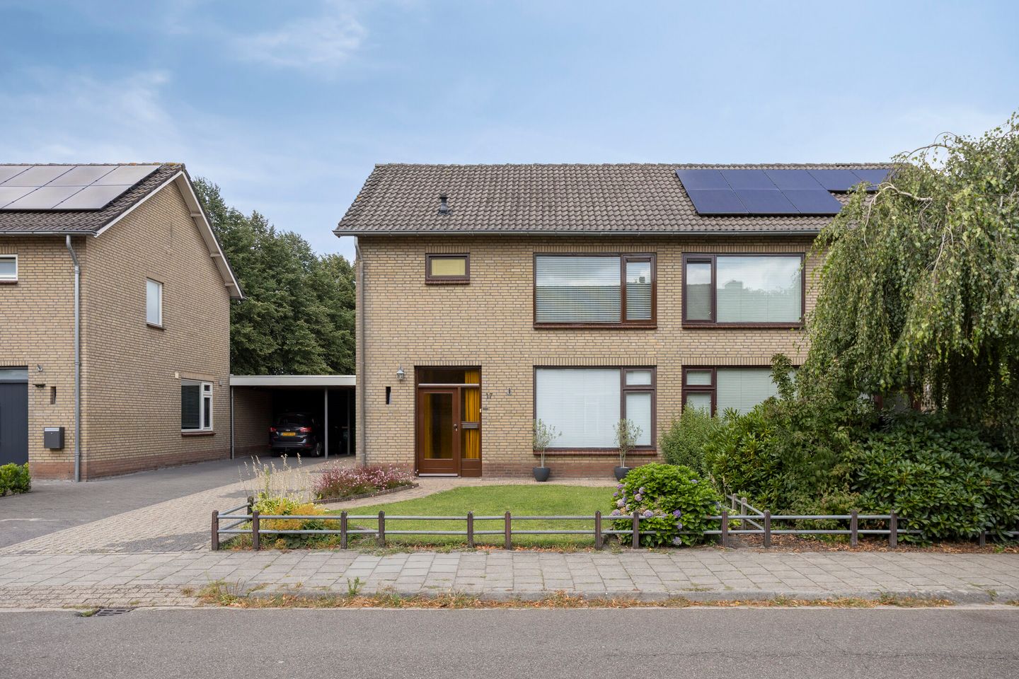 Foto 1 van De Hoef 17