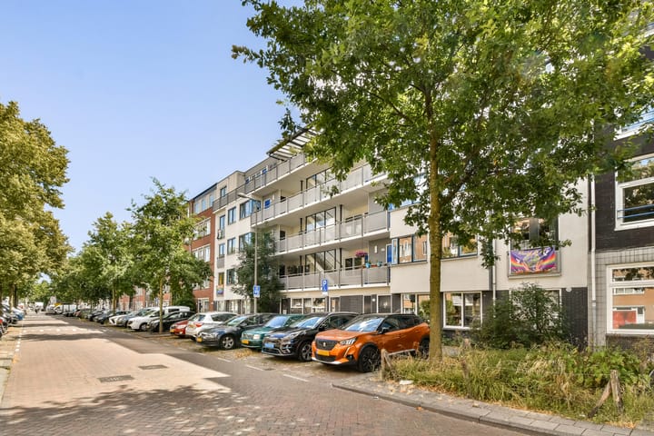 Studio te koop: Wagenaarstraat 34E, Amsterdam