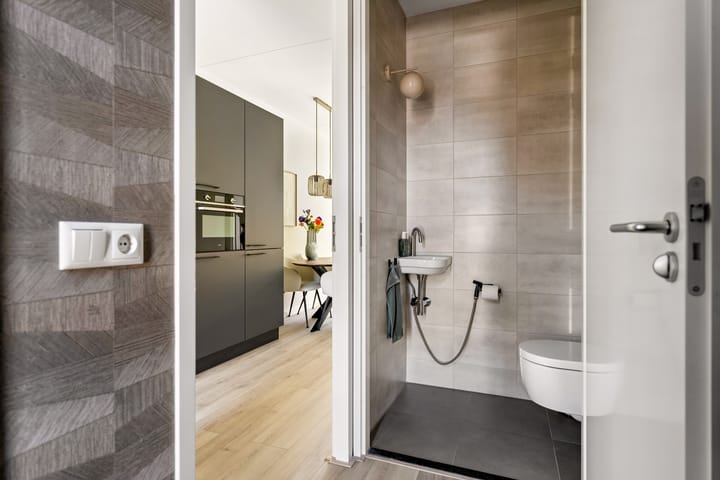 Hoekwoning te koop: Lou Andreas-Saloméstraat 24, Almere