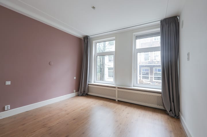 Appartement te huur: Van Oldenbarneveldtplein 8-2, Amsterdam