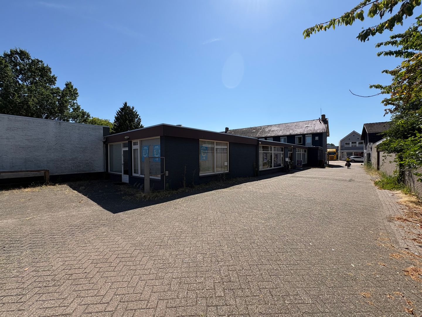 View photo 5 of Dorpsstraat 63-67