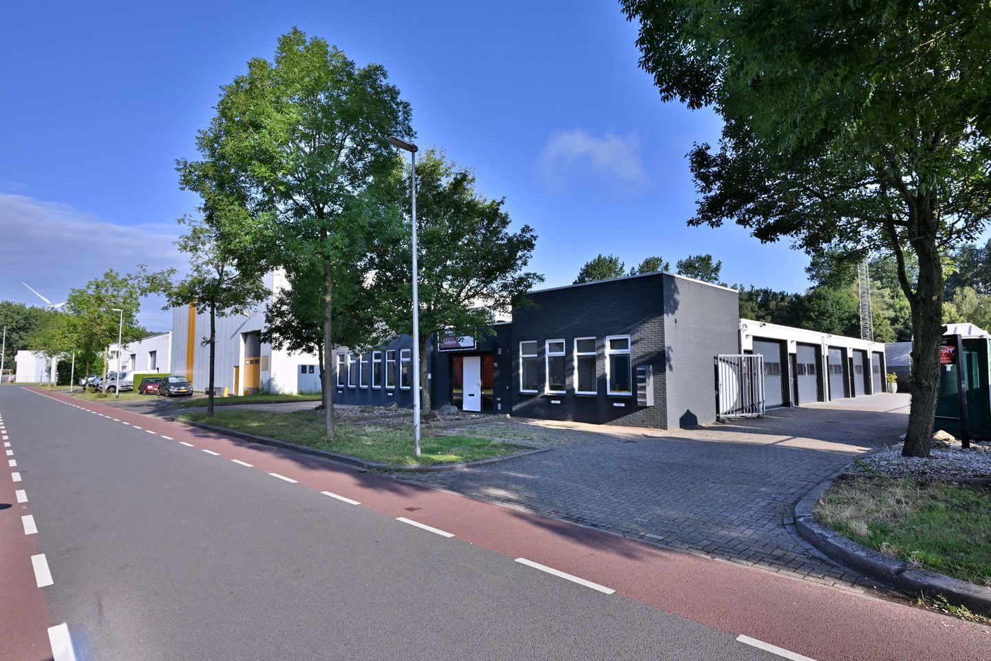 View photo 3 of Arnsbergstraat 10