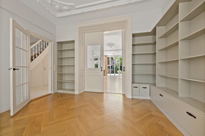 Tussenwoning te koop: Jan van Nassaustraat 84, 'S-Gravenhage