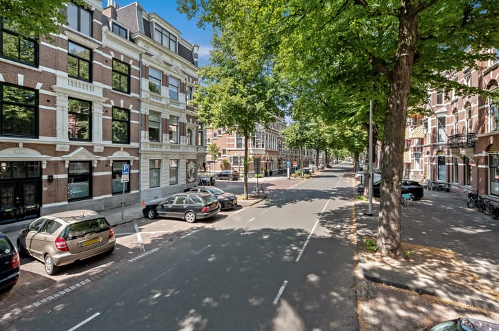 Tussenwoning te koop: Jan van Nassaustraat 84, 'S-Gravenhage