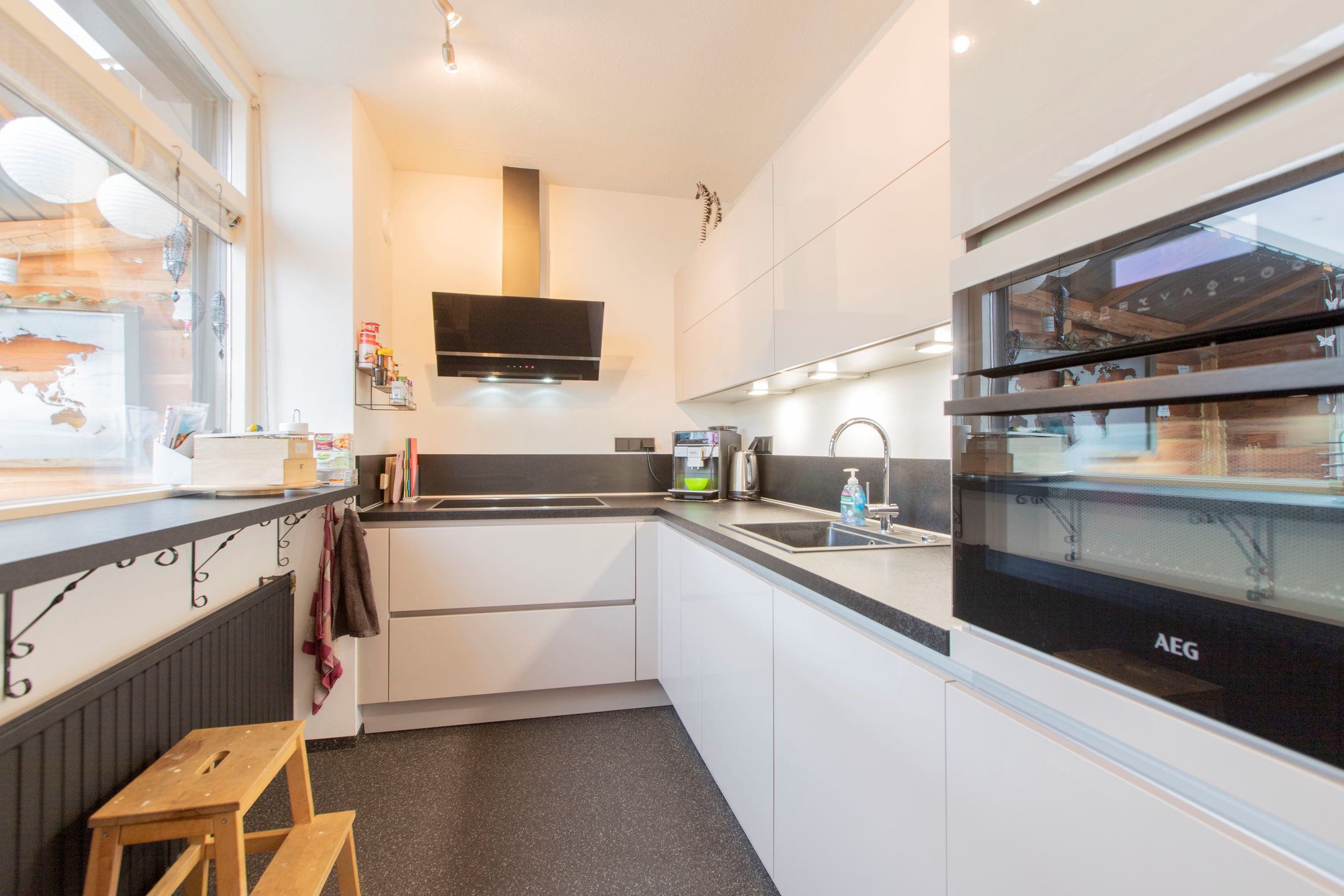 Photo 9 of Prins Willemstraat 78