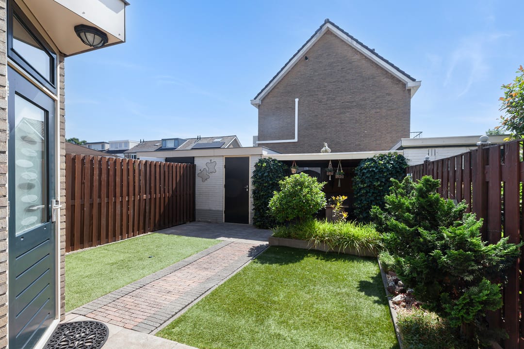 Foto 28 van Johan de Wittstraat 60