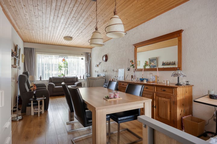 Tussenwoning te koop: Zandstraat 24, Bergen Op Zoom