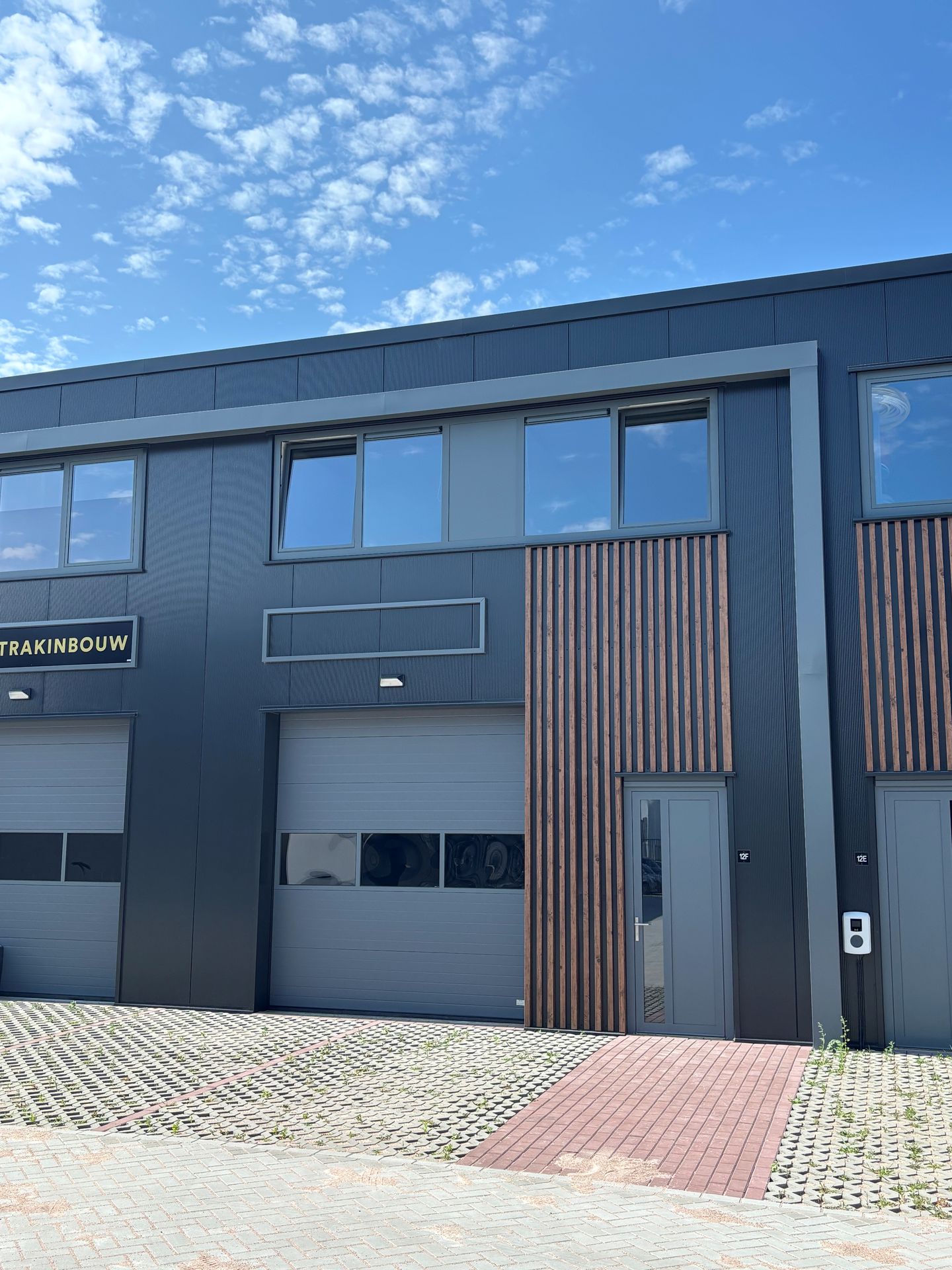 Bekijk foto 1 van Visserstraat 12-F