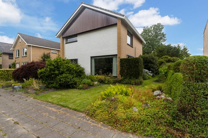 Photo 3 of Gysbert Japiksstraat 34