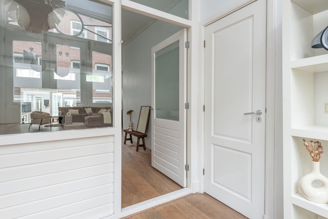 Photo 7 of Govert Flinckstraat 316-D