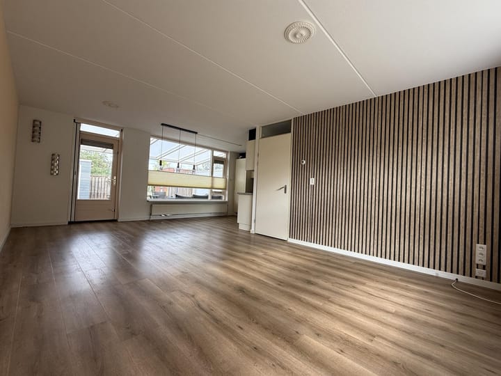 Tussenwoning te huur: Vliststraat 37, Apeldoorn