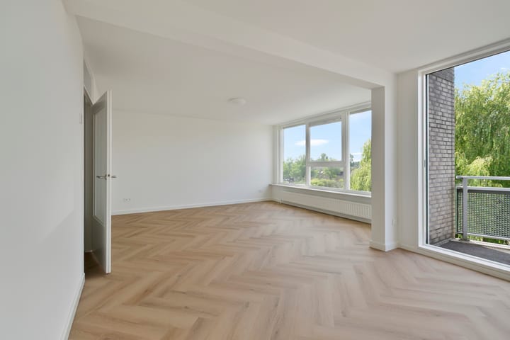 Appartement te koop: Haya van Somerenlaan 72, Amstelveen