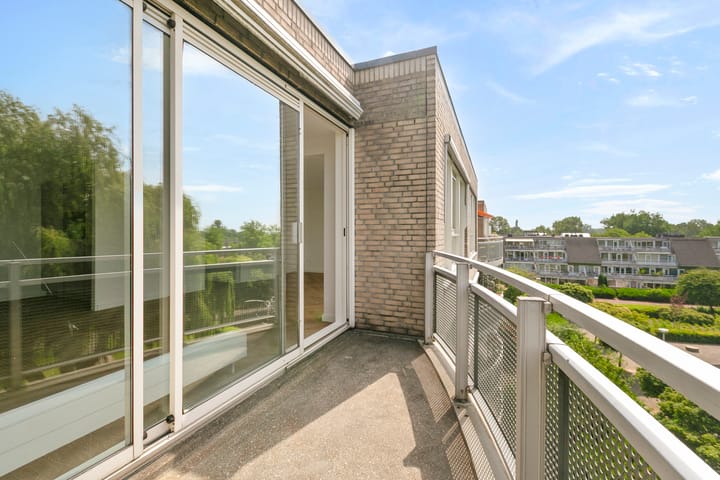 Appartement te koop: Haya van Somerenlaan 72, Amstelveen