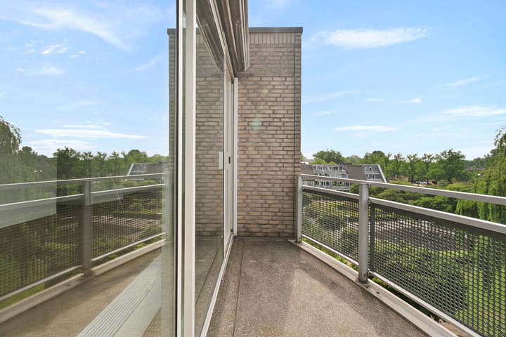 Appartement te koop: Haya van Somerenlaan 72, Amstelveen