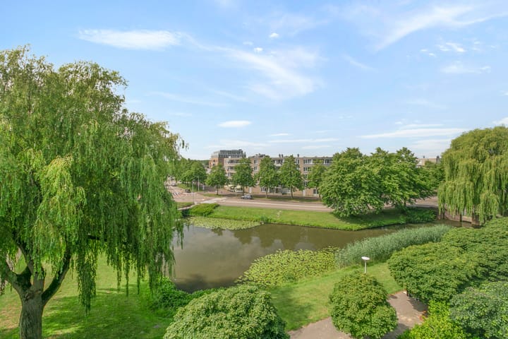 Appartement te koop: Haya van Somerenlaan 72, Amstelveen