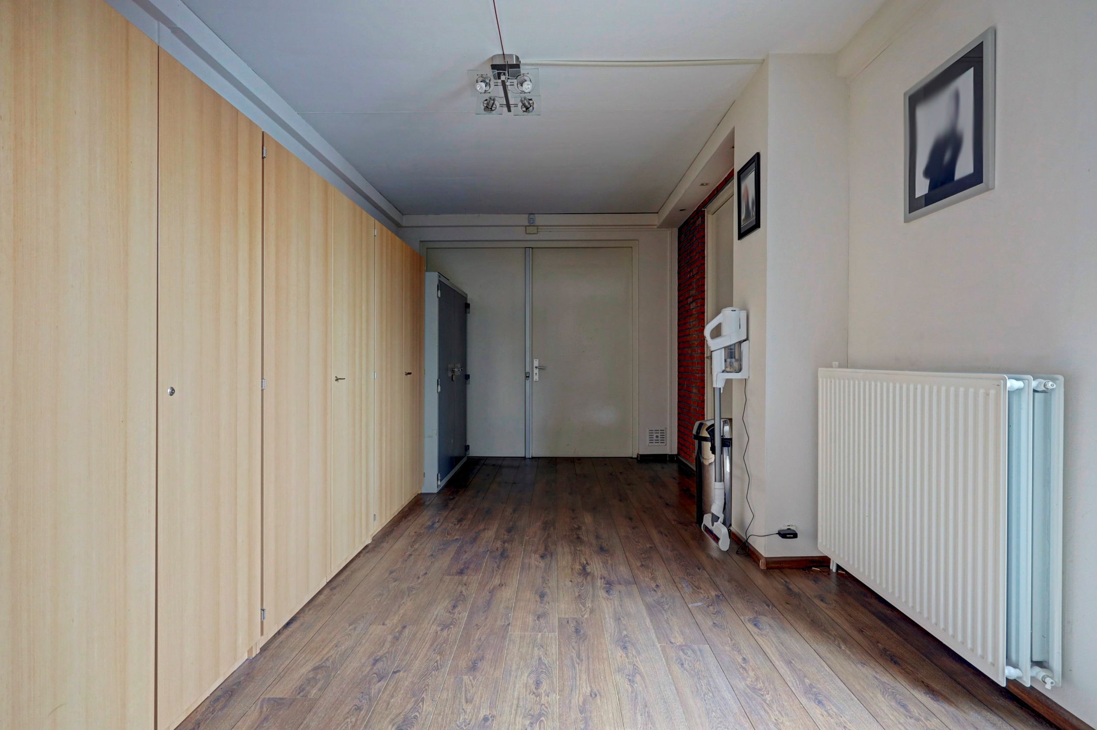 Foto 33 van Forint 5