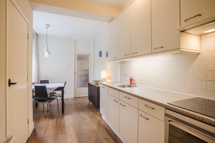 Photo 4 of Cornelis Hendrixstraat 19