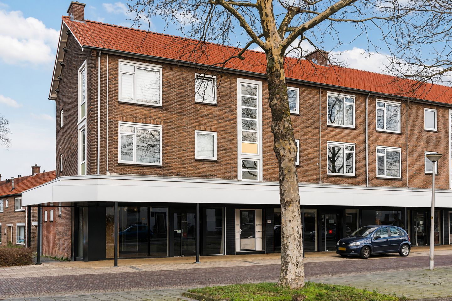View photo 3 of Ribbelerbrinkstraat 15-21