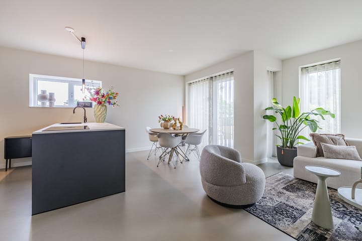 Appartement te koop: Splitting 155K, Emmen