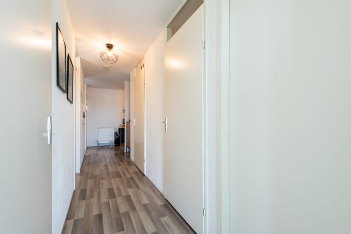 Appartement te koop: Laan der V.O.C. 272, Almere