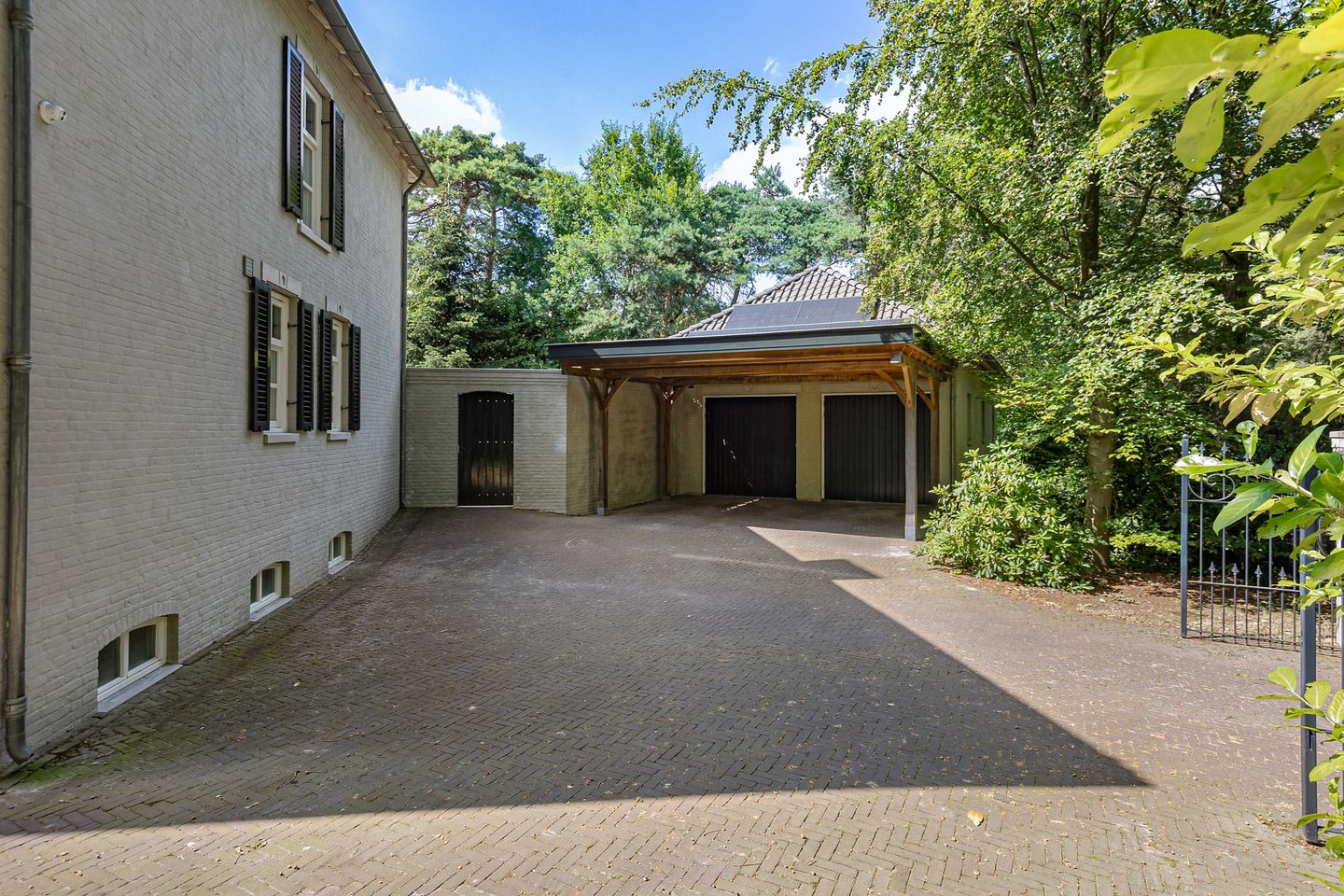 Photo 4 of Jan Smuldersstraat 37-A