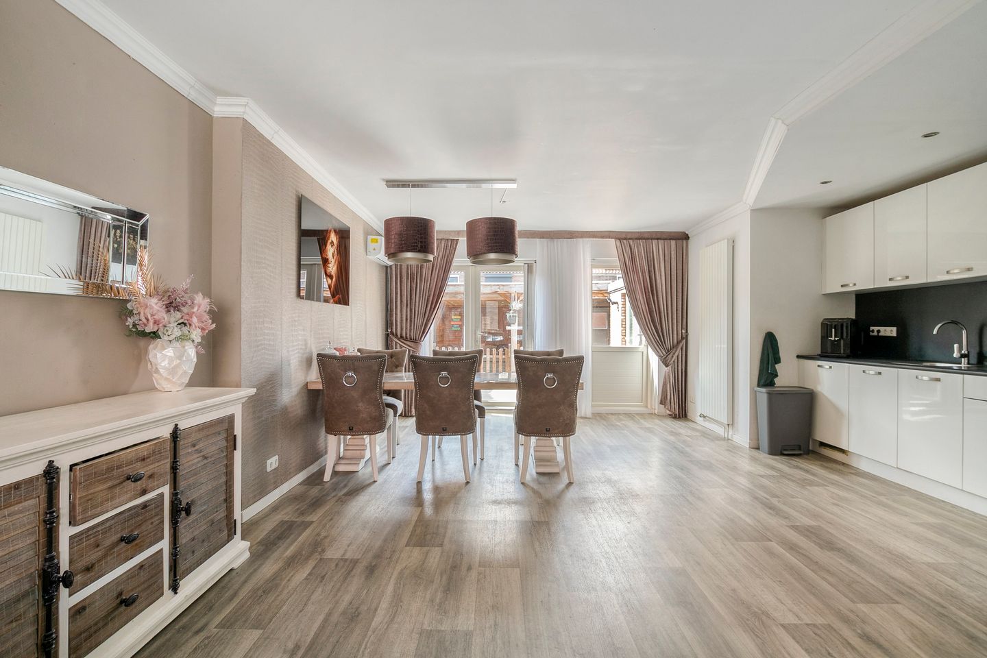 Foto 4 van Ruysdaelstraat 8