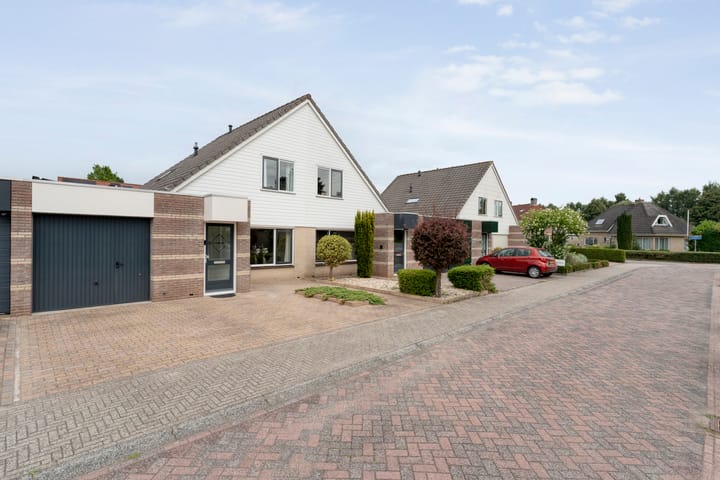Foto 2 van Brem 8
