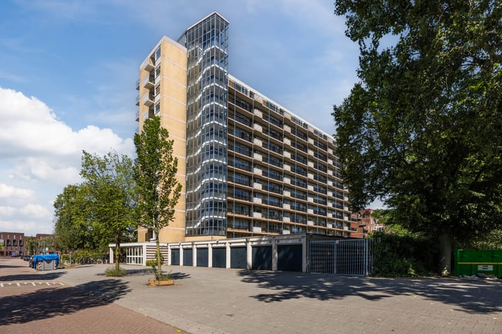 Appartement te koop: Robert Baeldestraat 111, Rotterdam