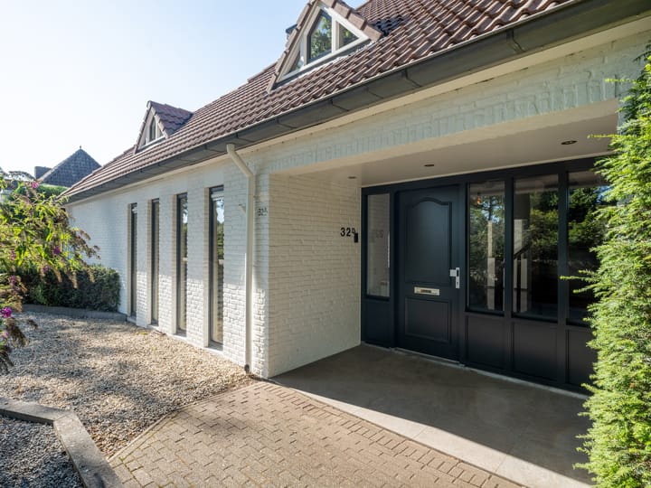 Photo 3 of Beekstraat 32-D