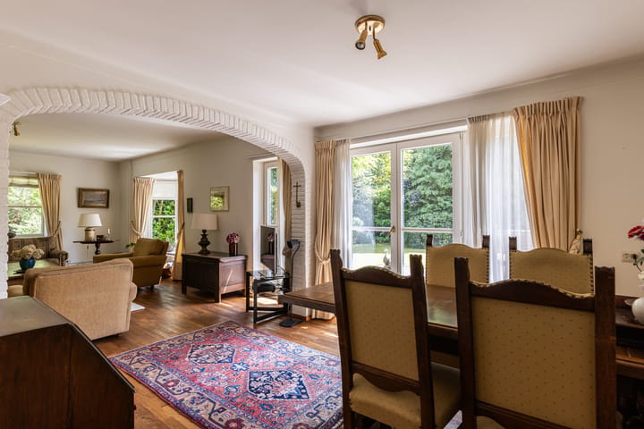 Twee-onder-één-kap te koop: A. van Oudenallenstraat 2, Oosterbeek