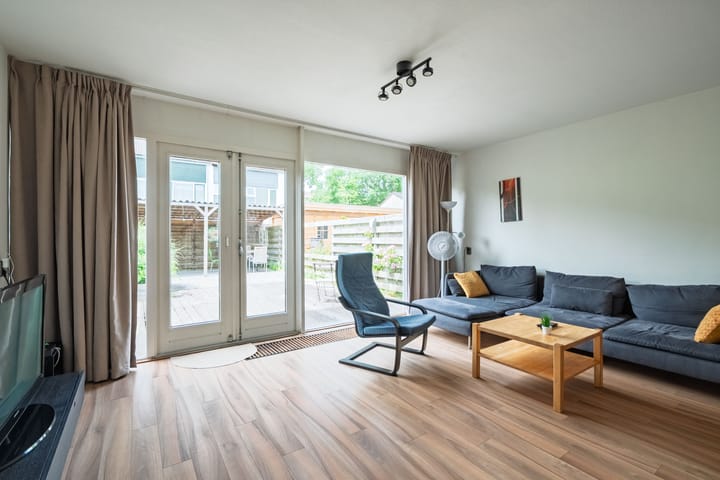 Tussenwoning te koop: Karosdrift 28, Nieuwegein