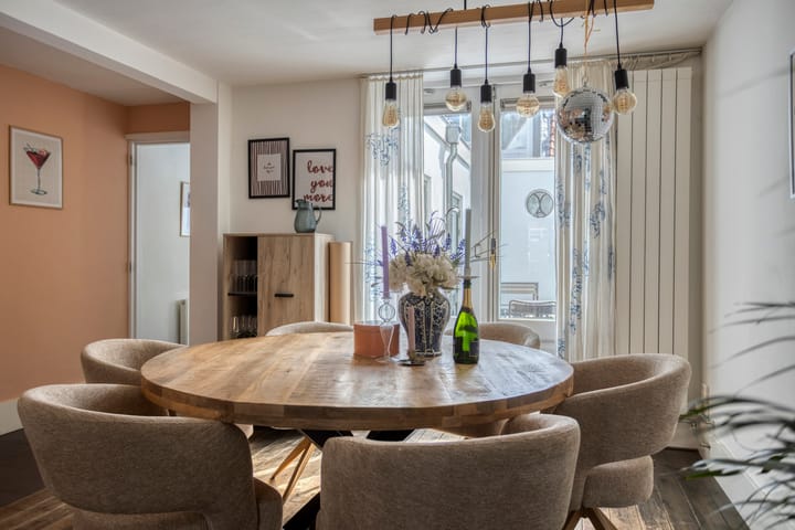 Tussenwoning te koop: Langegracht 139, Leiden
