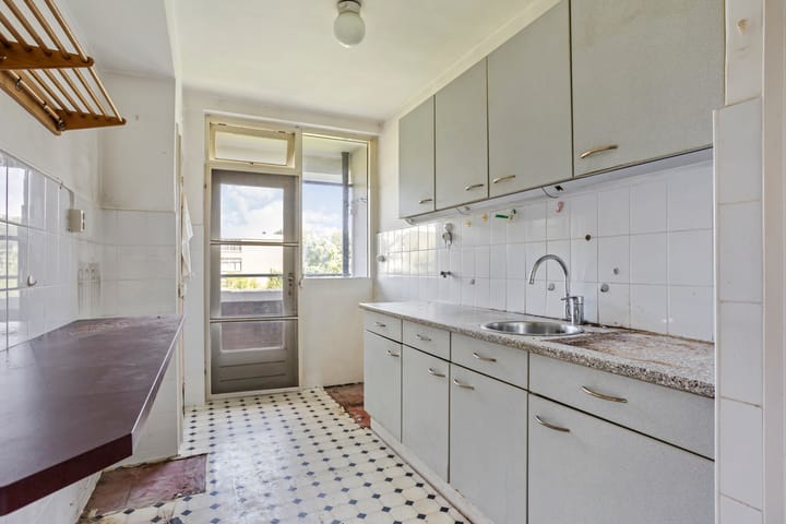 Appartement te koop: Hendrinaland 132, 'S-Gravenhage