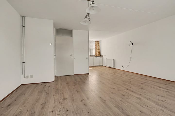 Hoekwoning te koop: Vestingstraat 24, Geertruidenberg