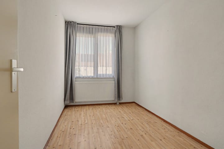 Hoekwoning te koop: Vestingstraat 24, Geertruidenberg