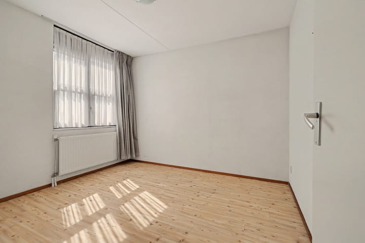 Hoekwoning te koop: Vestingstraat 24, Geertruidenberg